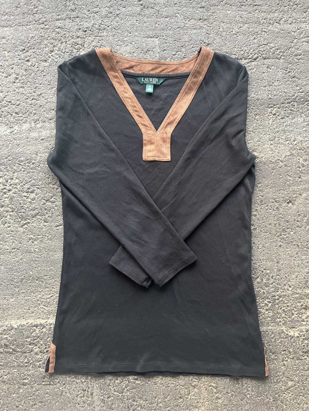 Ralph Lauren Womens Medium Black Trimmed V-Neck Top